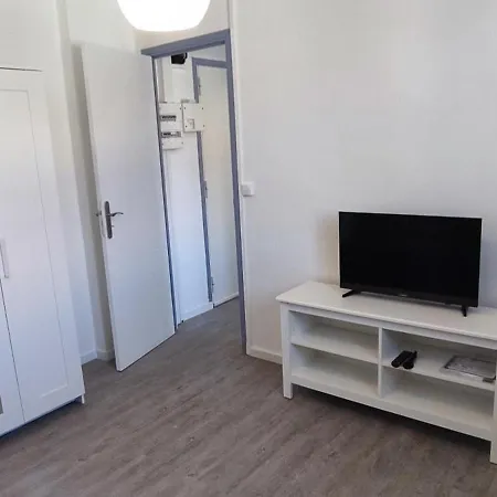 En Colocation Moyenne Durée 1 *