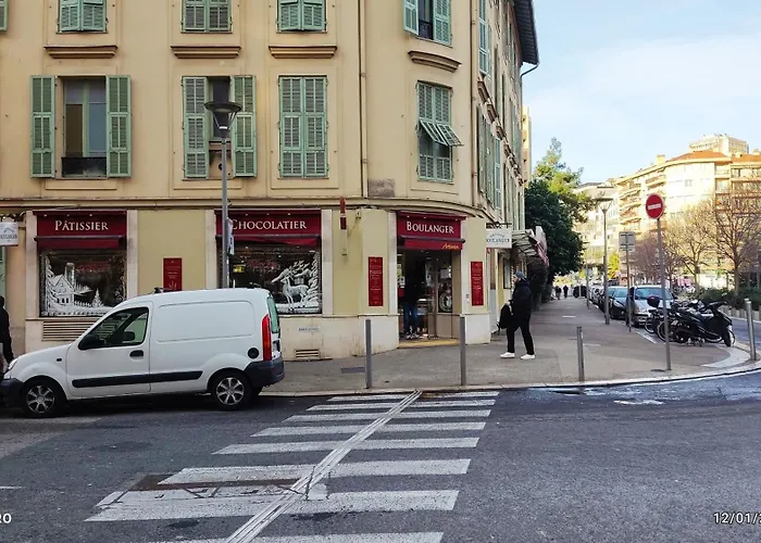 En Colocation Partage Moyenne Duree 1 Apartament *